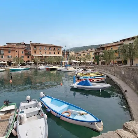 Achilla 2 Torri Del Benaco